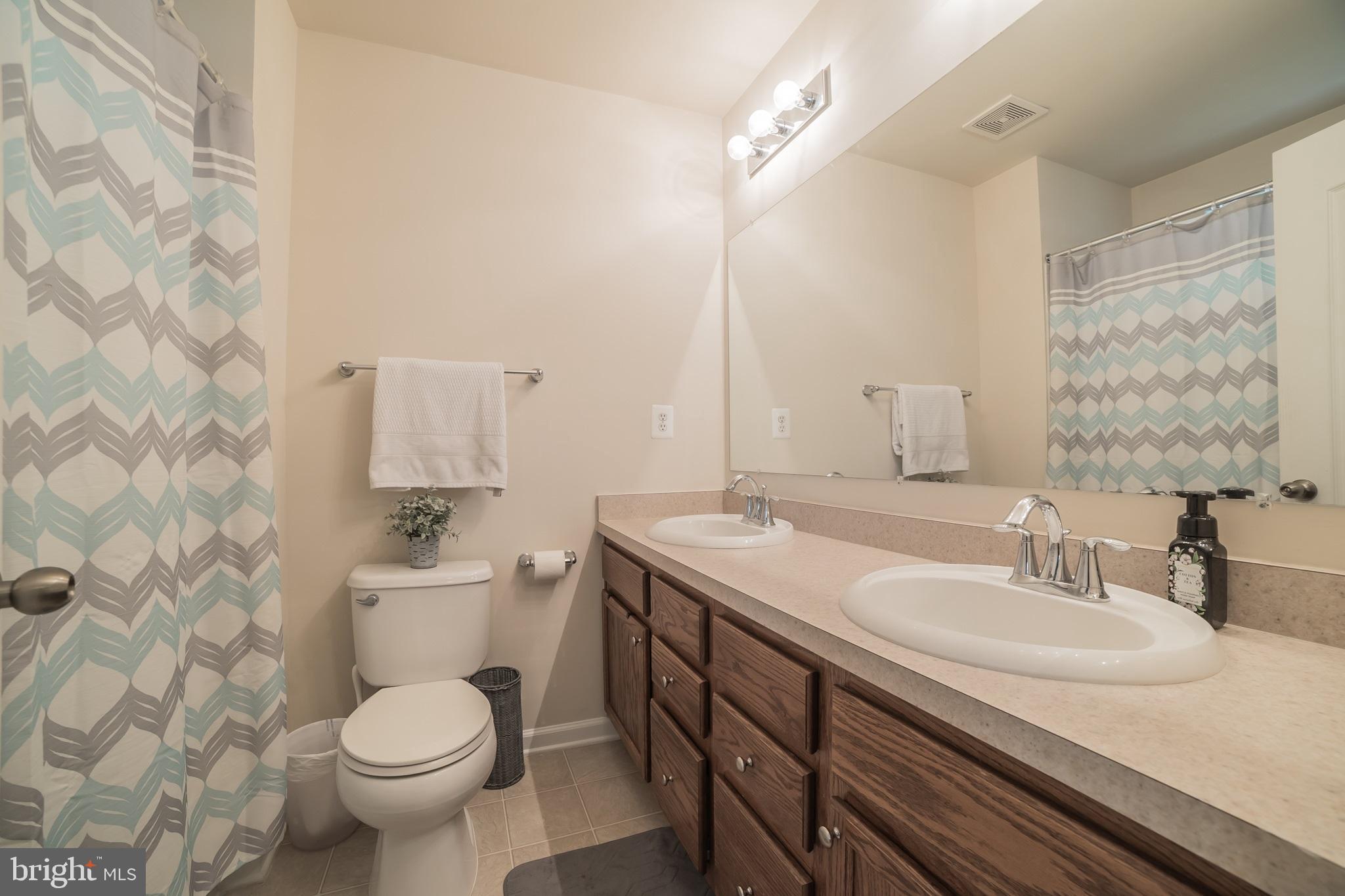 TANYARD SPRINGS - Residential Lease