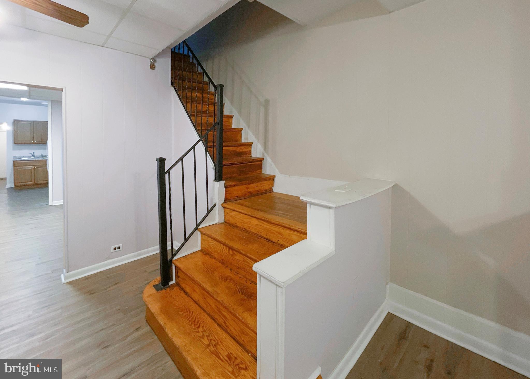 STRAWBERRY MANSION - Residential