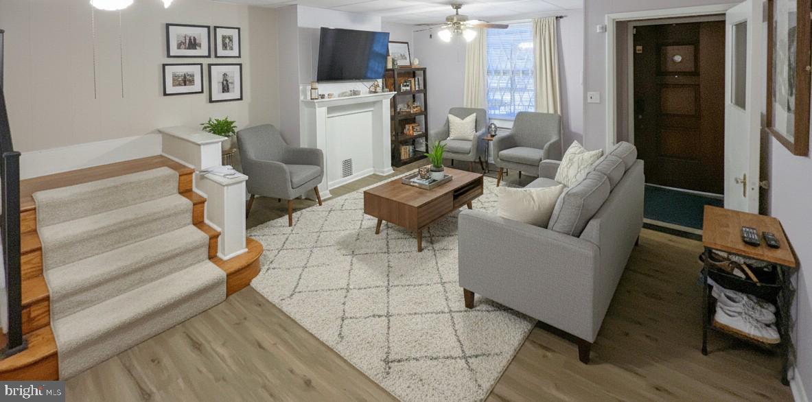 STRAWBERRY MANSION - Residential