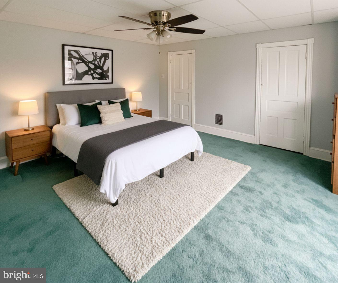 STRAWBERRY MANSION - Residential