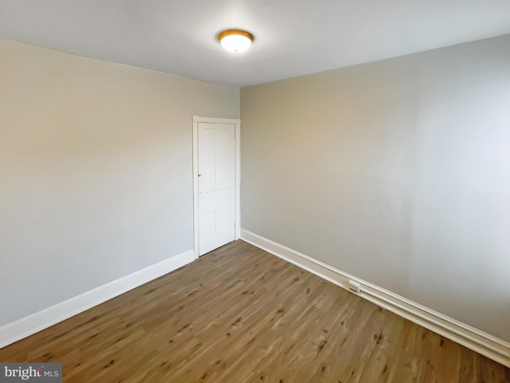 STRAWBERRY MANSION - Residential