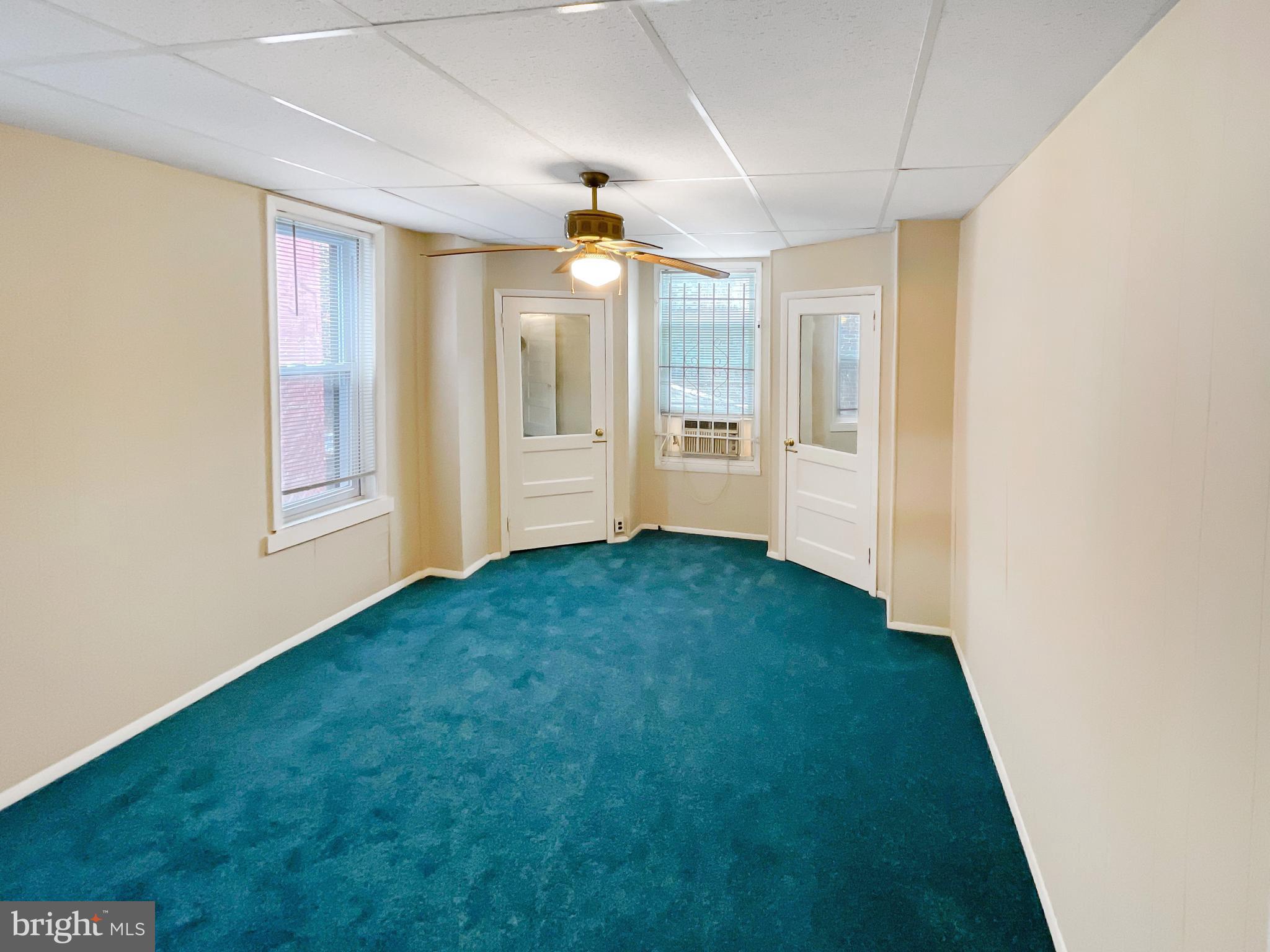 STRAWBERRY MANSION - Residential