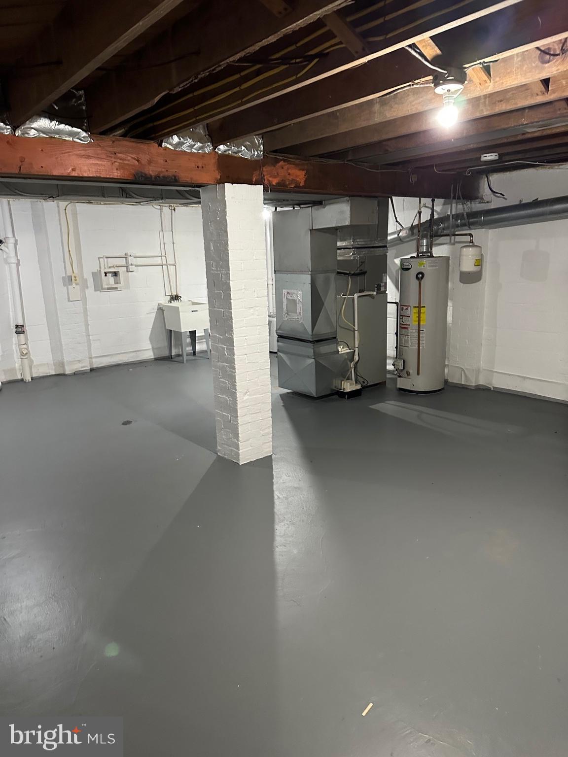 LIGON KNOLLS - Residential