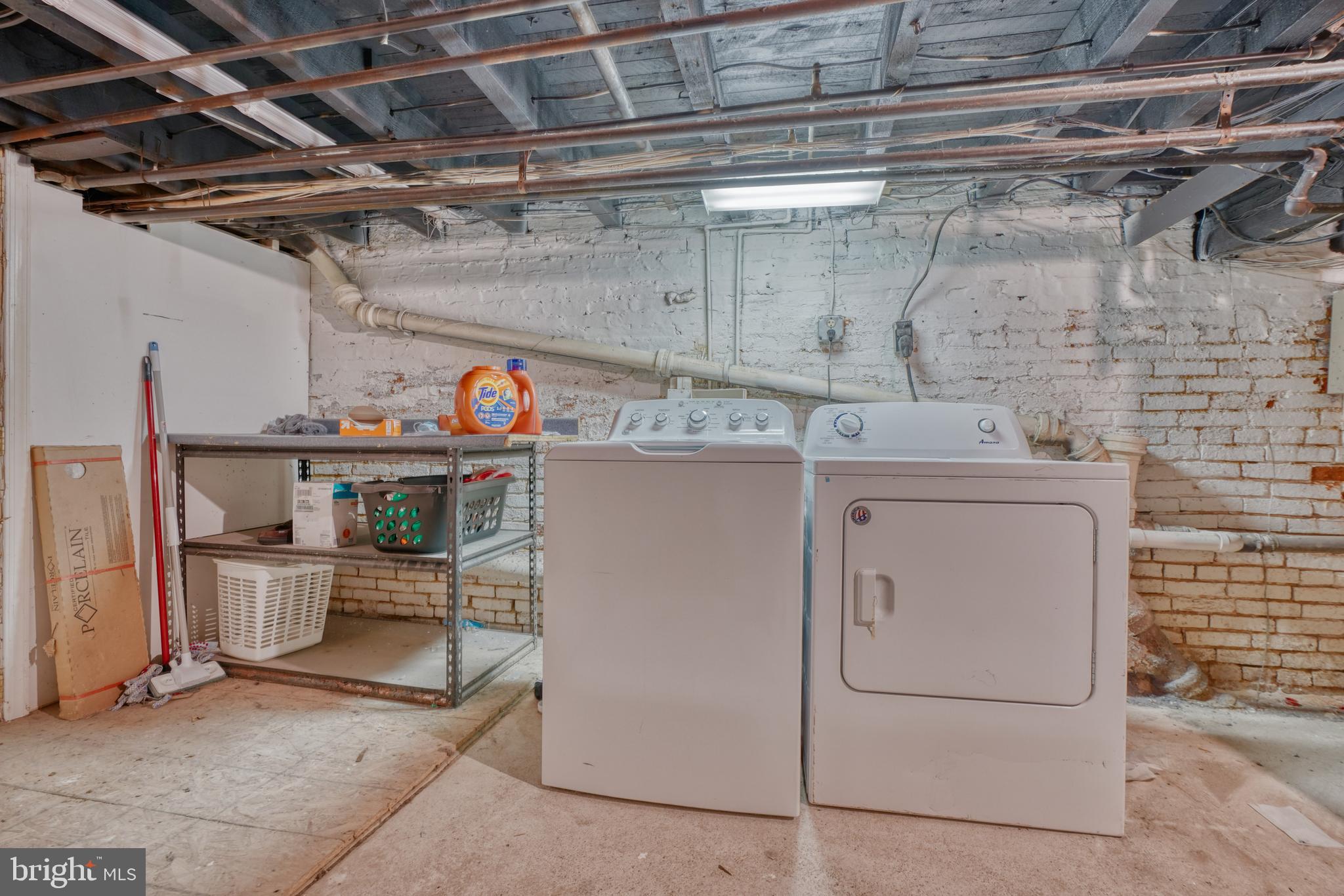 FEDERAL HILL HISTORIC DISTRICT - Residential Lease