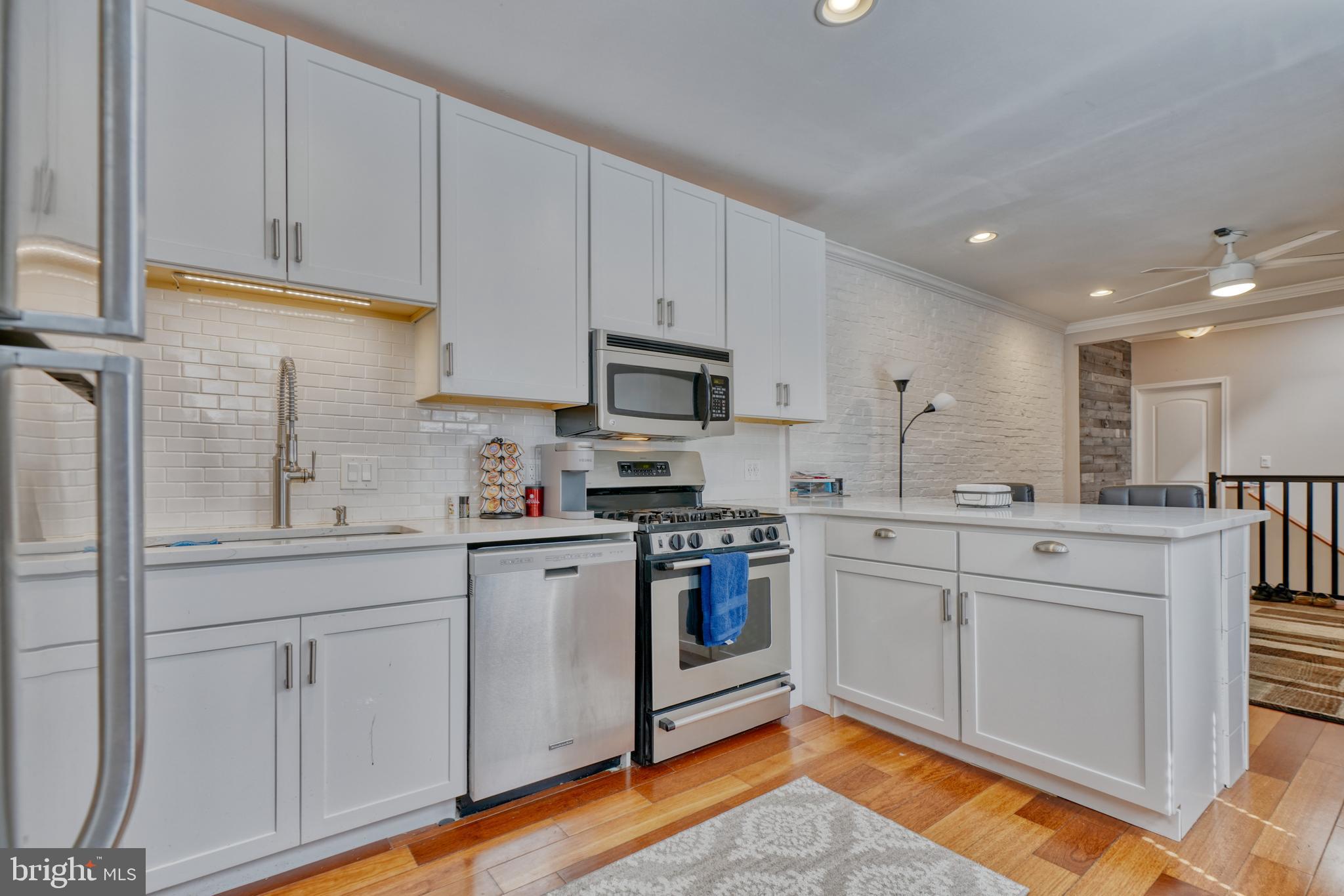 FEDERAL HILL HISTORIC DISTRICT - Residential Lease