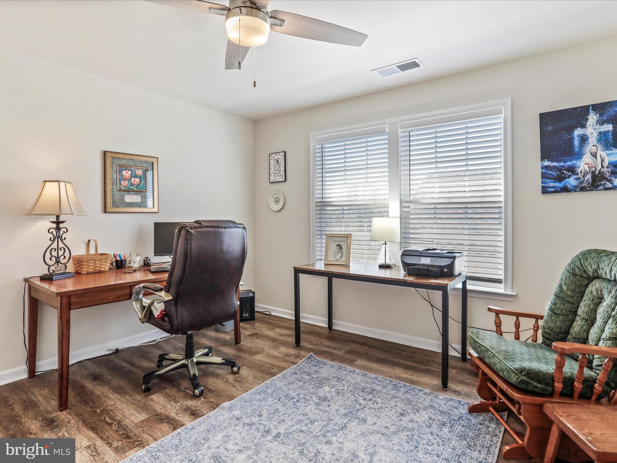 LAKELAND PLACE - Residential