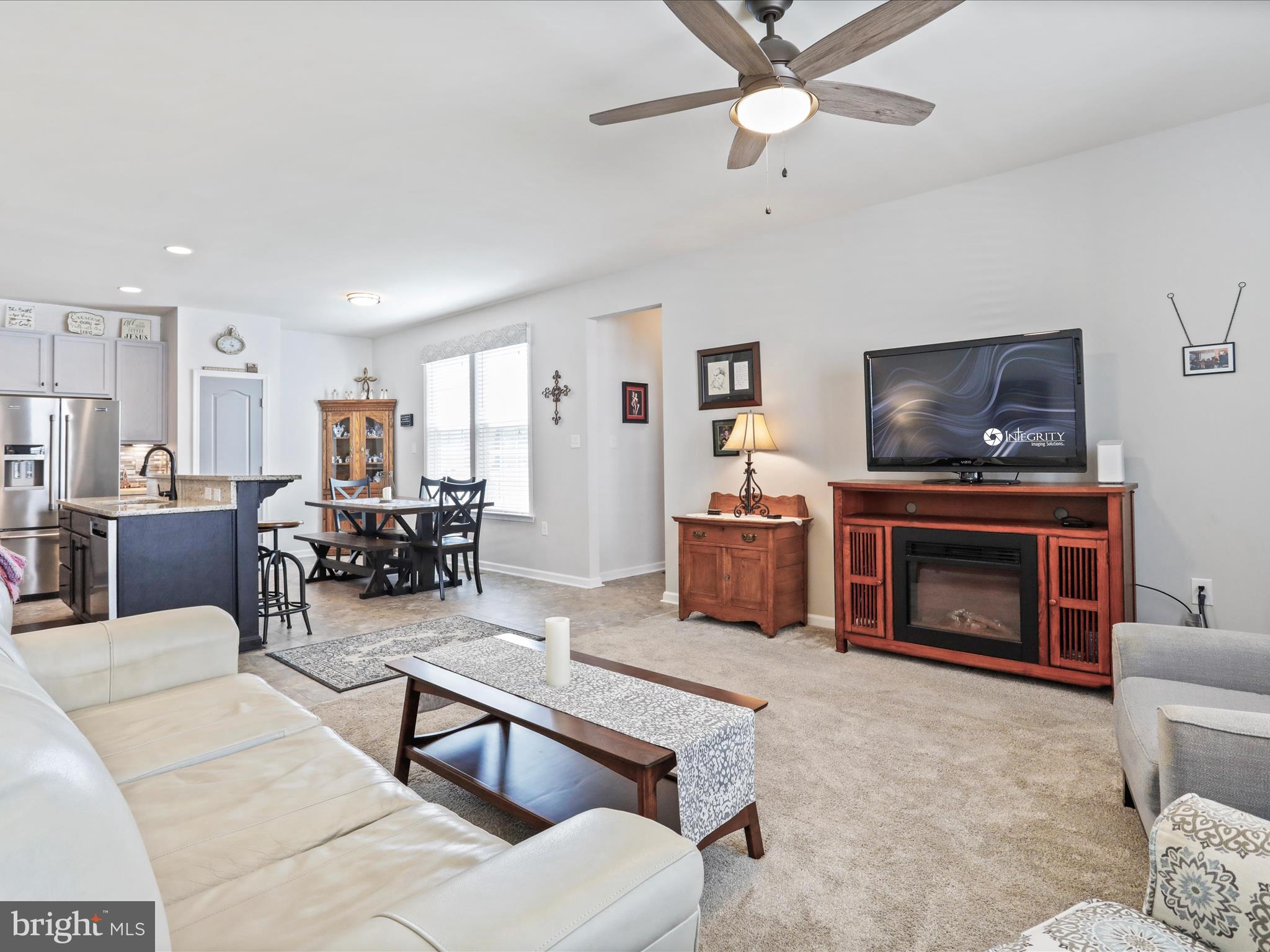 LAKELAND PLACE - Residential