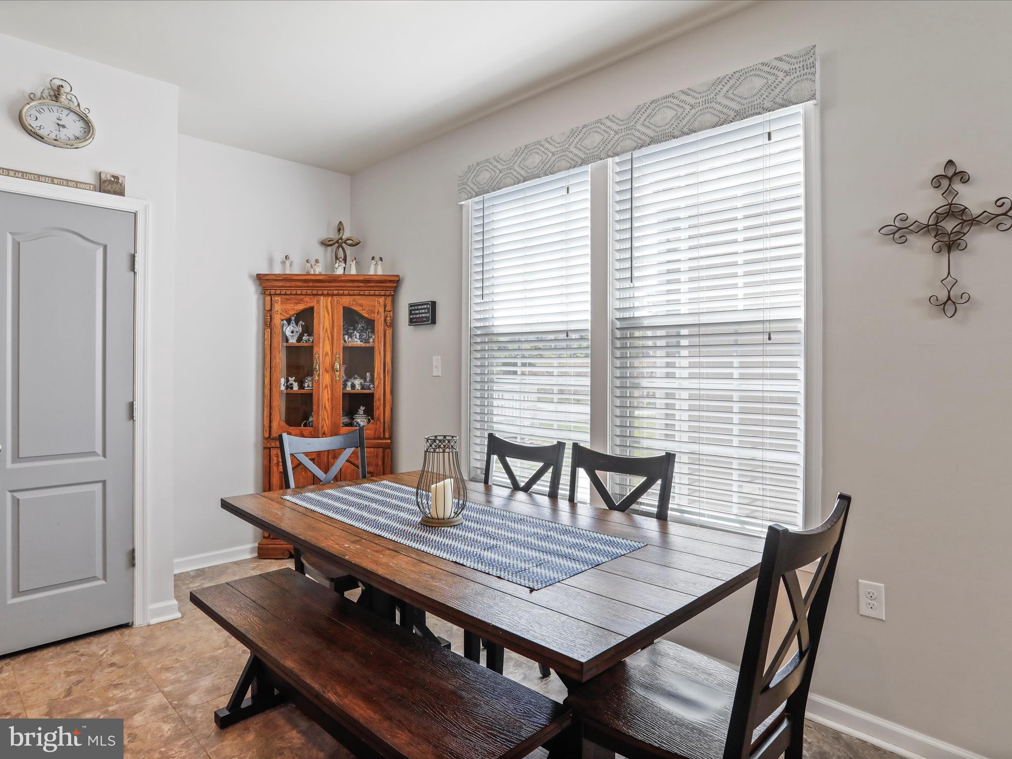 LAKELAND PLACE - Residential