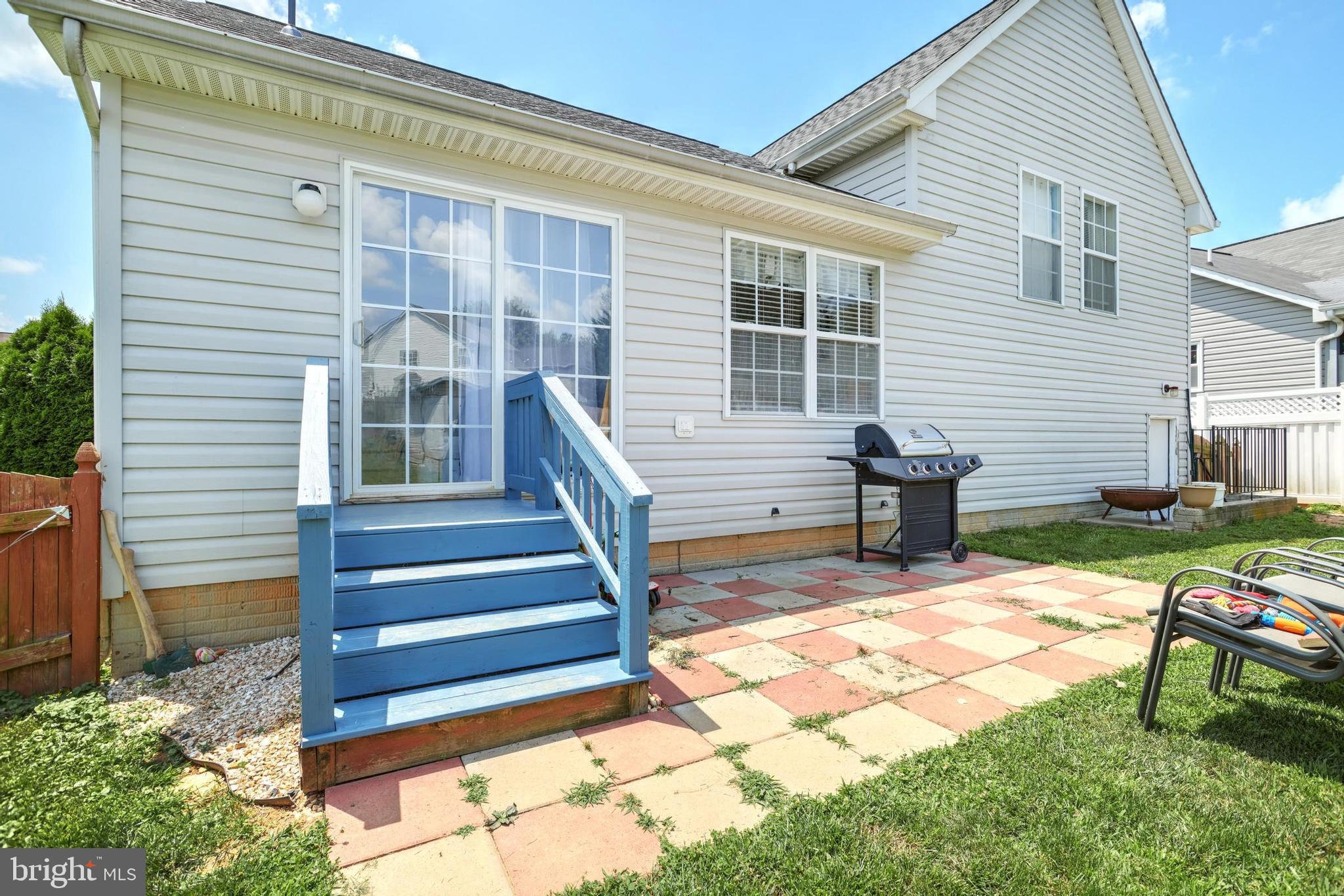 CROSSROADS OVERLOOK - Residential