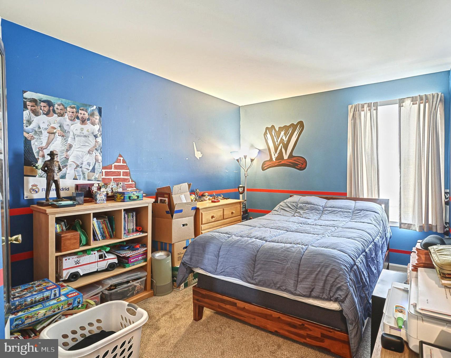 CROSSROADS OVERLOOK - Residential