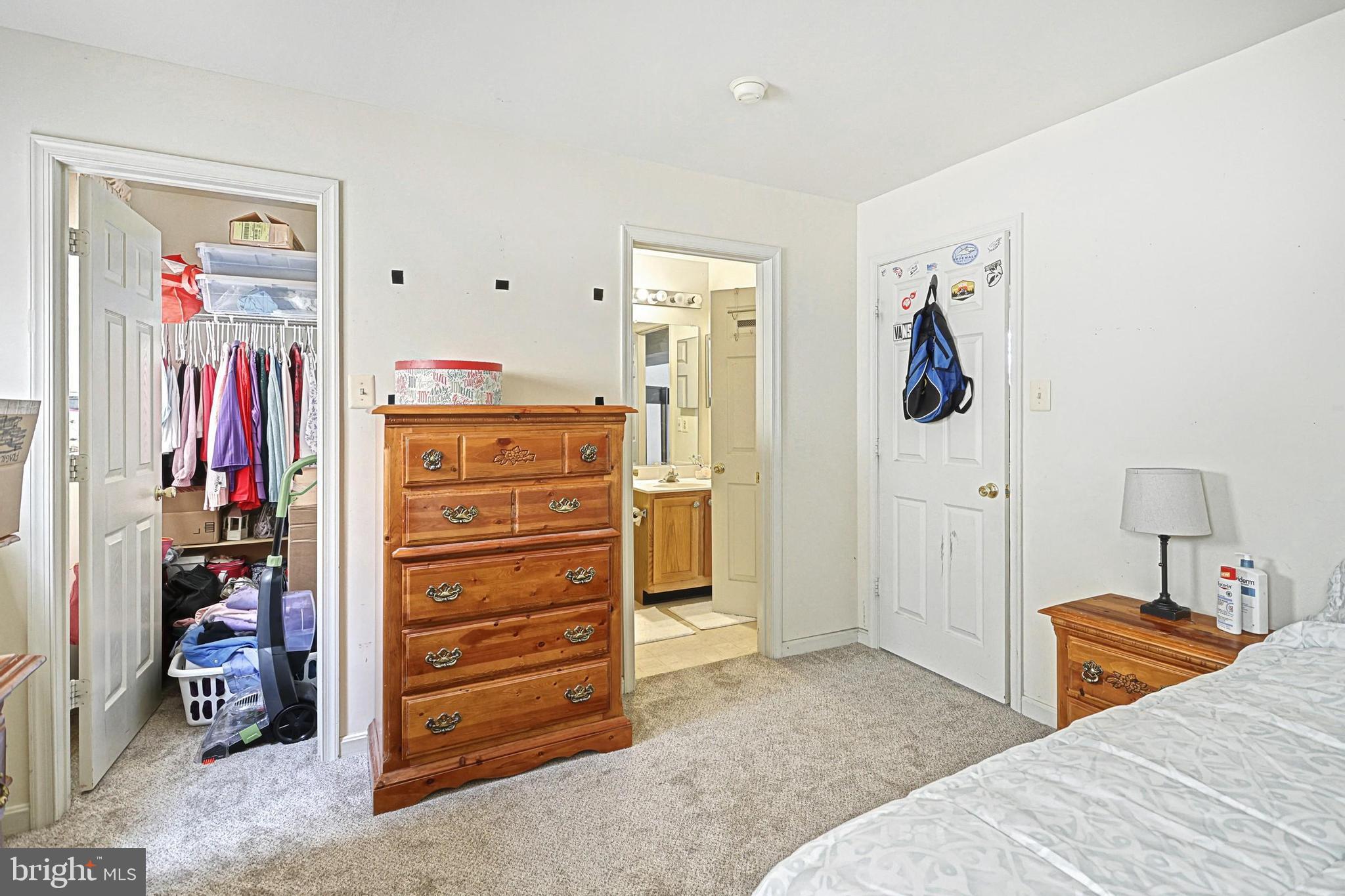 CROSSROADS OVERLOOK - Residential