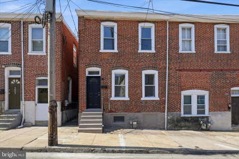 Townhouse For Sale - 644 E Moore Street<br/> NORRISTOWN, PA 19401