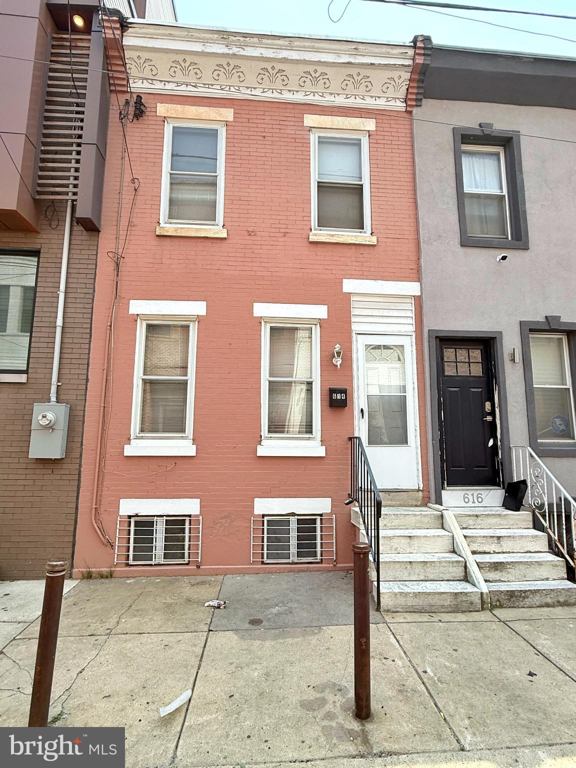 investor alert! 2 story 2 bedroom shell in a super hot location. New construction is completely surrounding this property just feet away. You can renovate this space in a variety of ways, you can add a 3rd floor , or roof deck the possibilities are endless. Make this home into something you will love or flip it. The choice is yours. Come and take a peek!