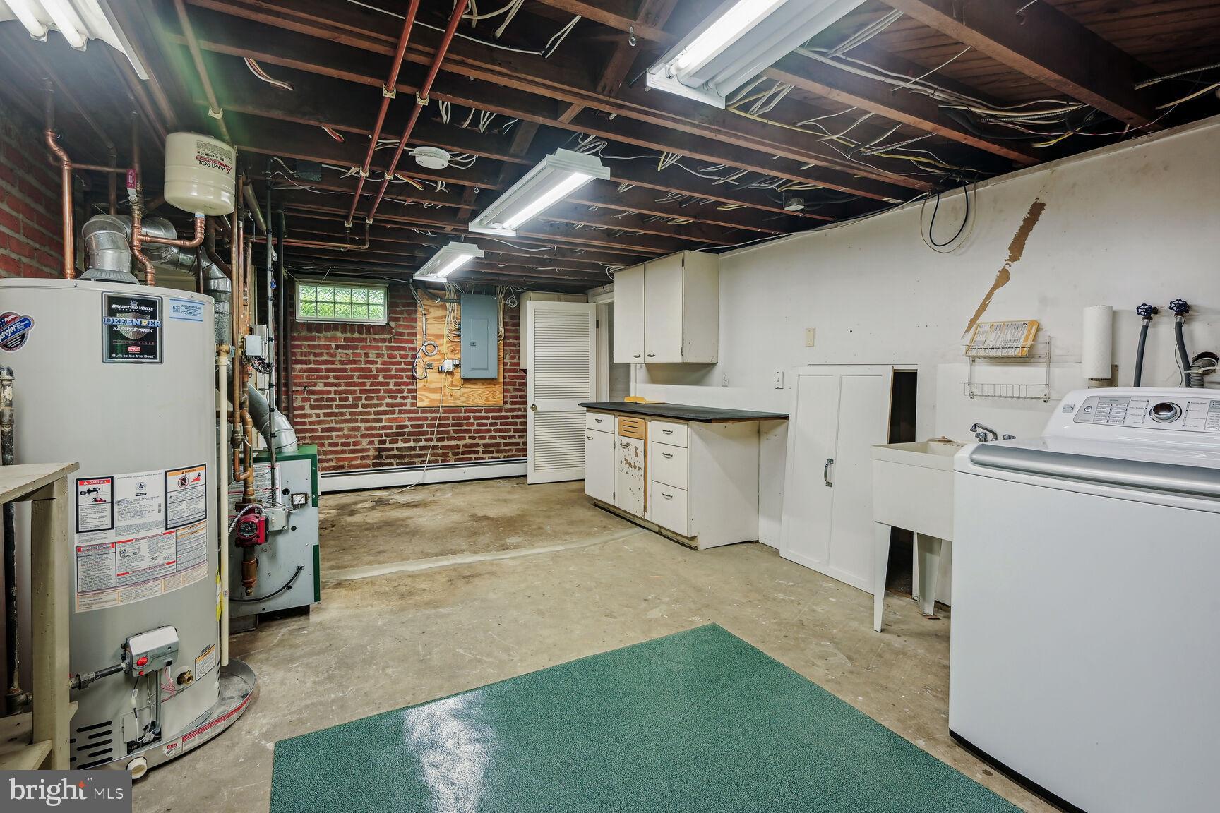 SOMERSET HEIGHTS - Residential