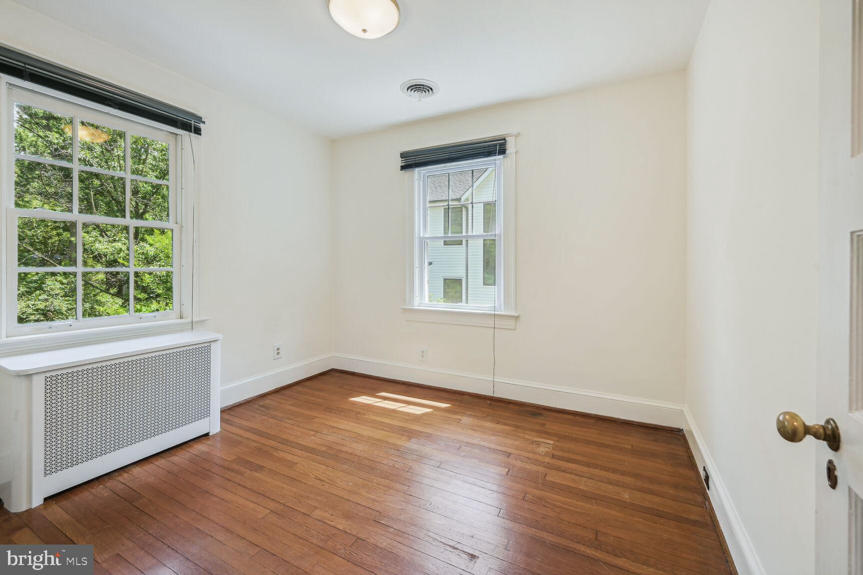 SOMERSET HEIGHTS - Residential