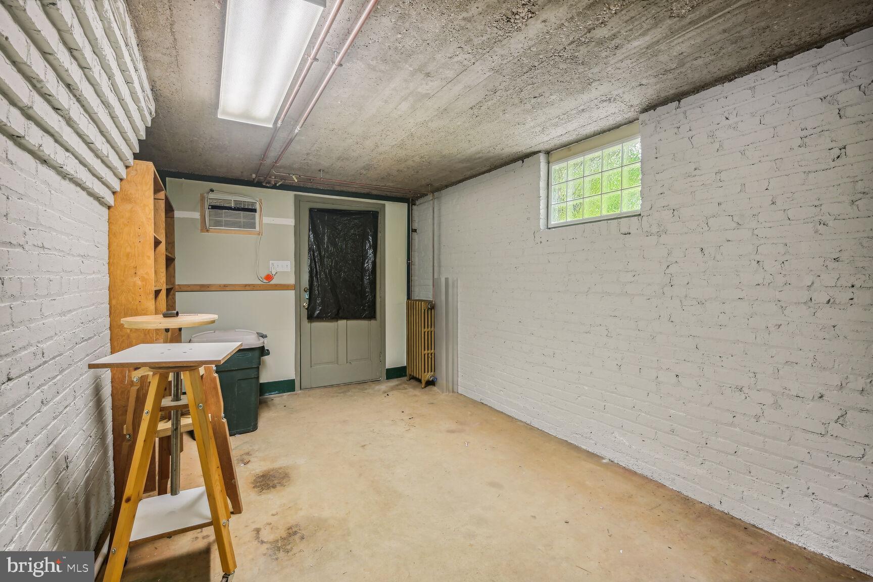 SOMERSET HEIGHTS - Residential