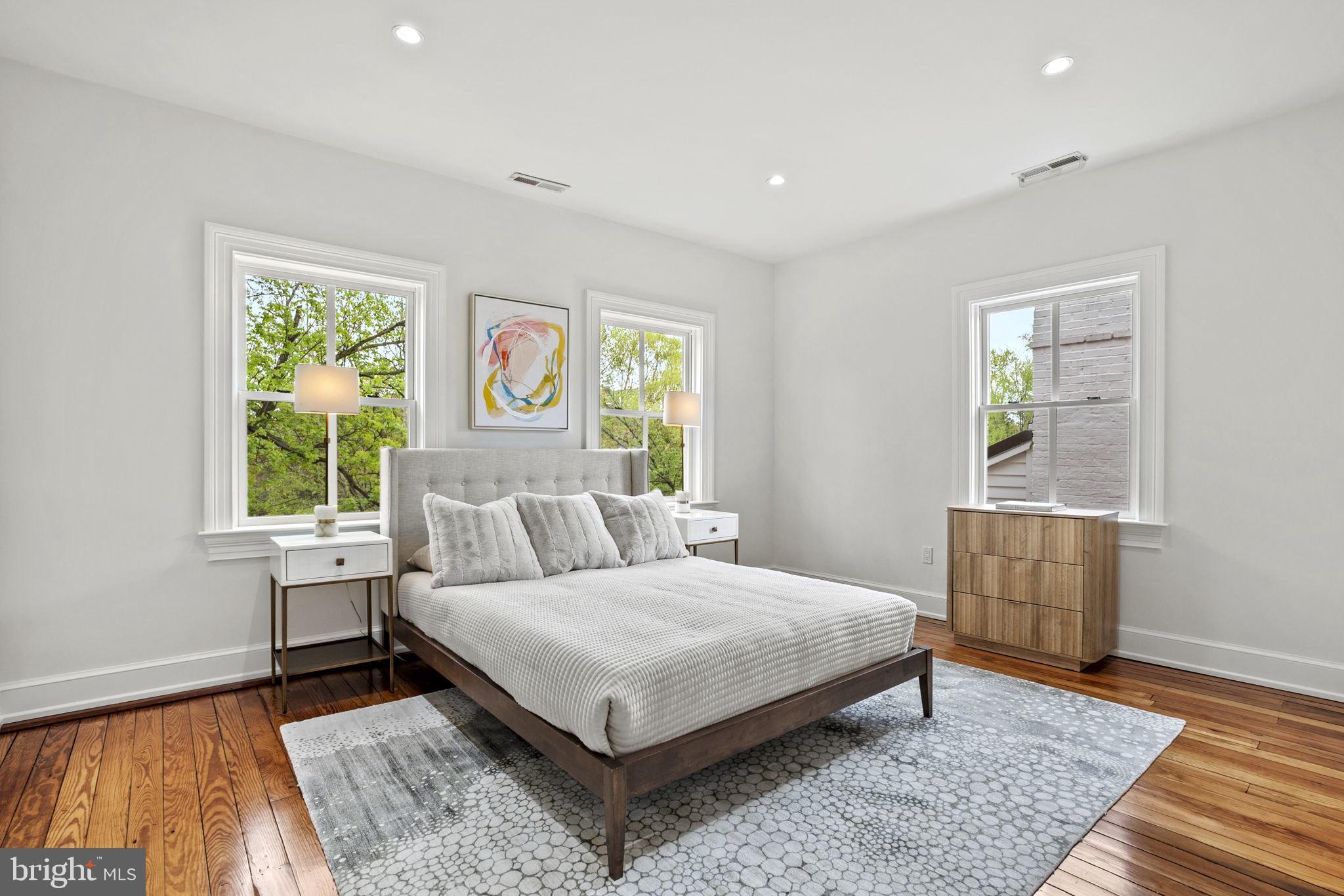 GEORGETOWN - Residential