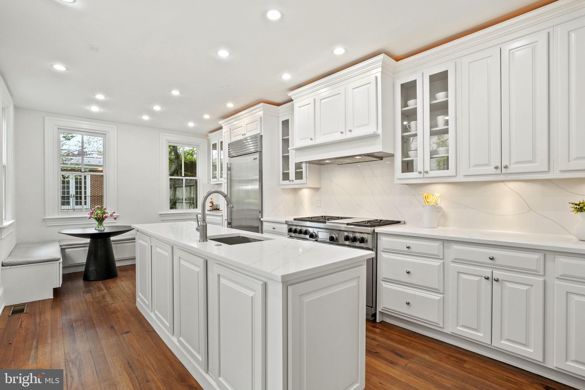 GEORGETOWN - Residential