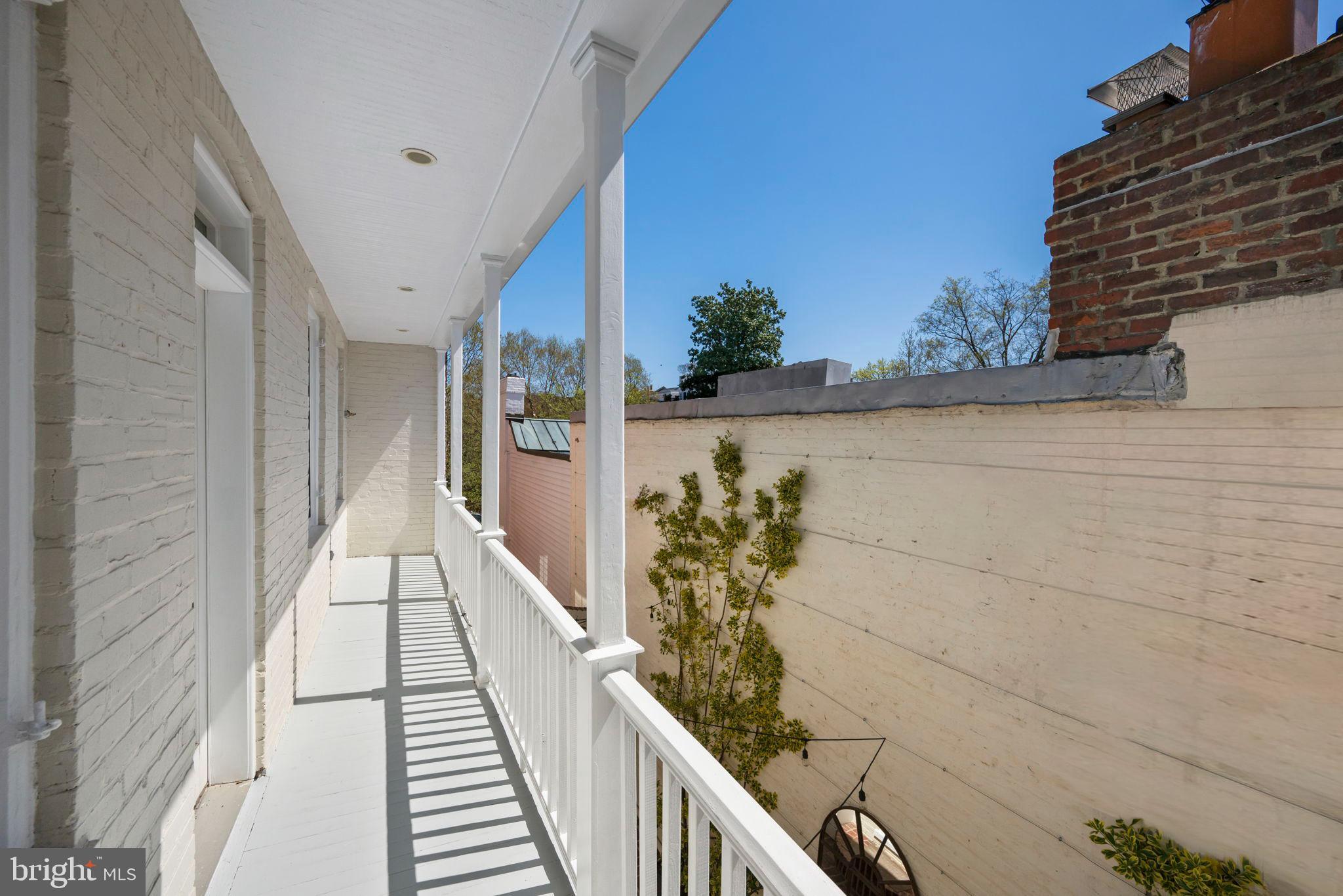 GEORGETOWN - Residential
