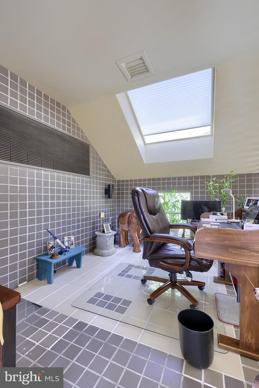 MANHEIM BOROUGH - Residential