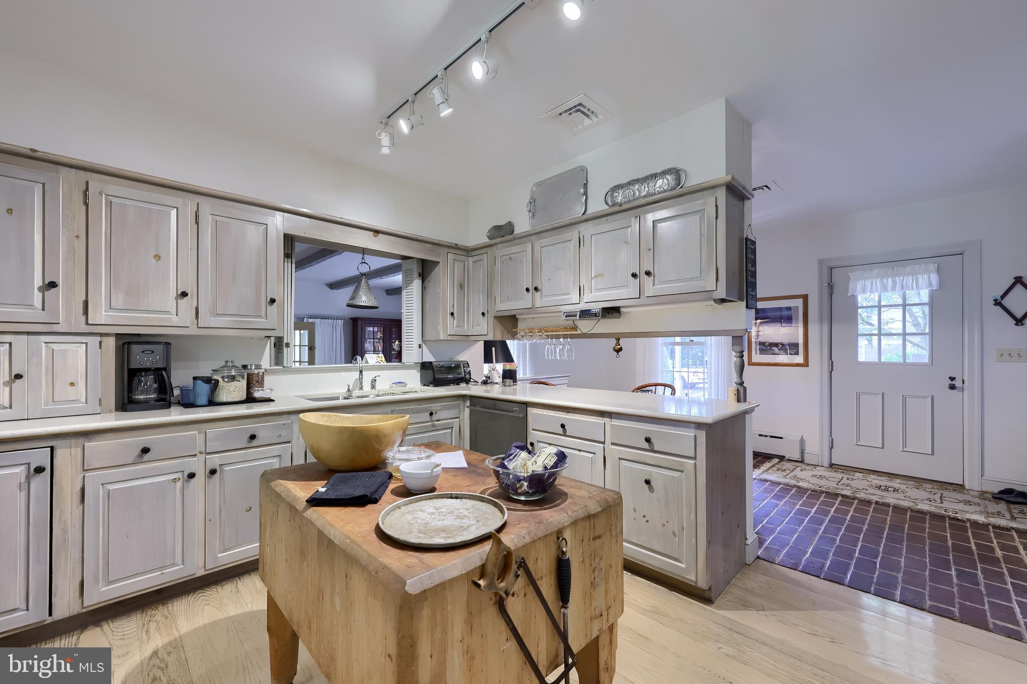 MANHEIM BOROUGH - Residential