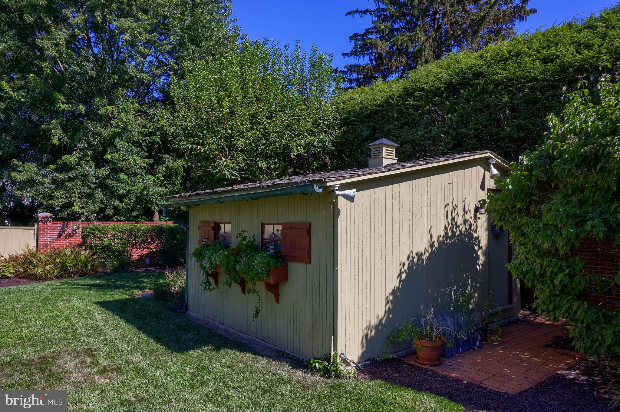 MANHEIM BOROUGH - Residential