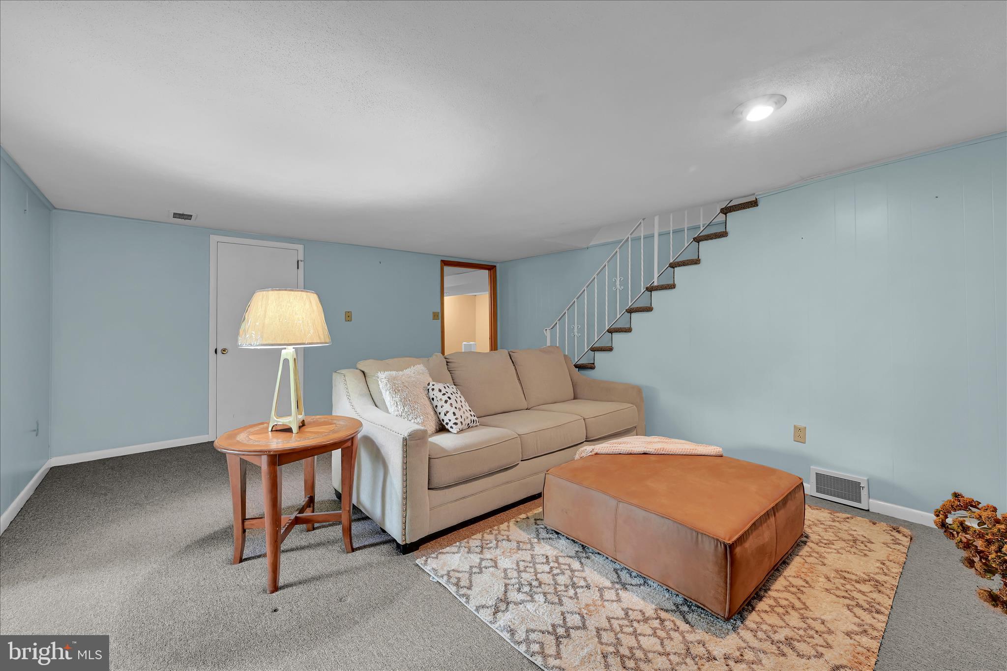 MARY WOOD - Residential