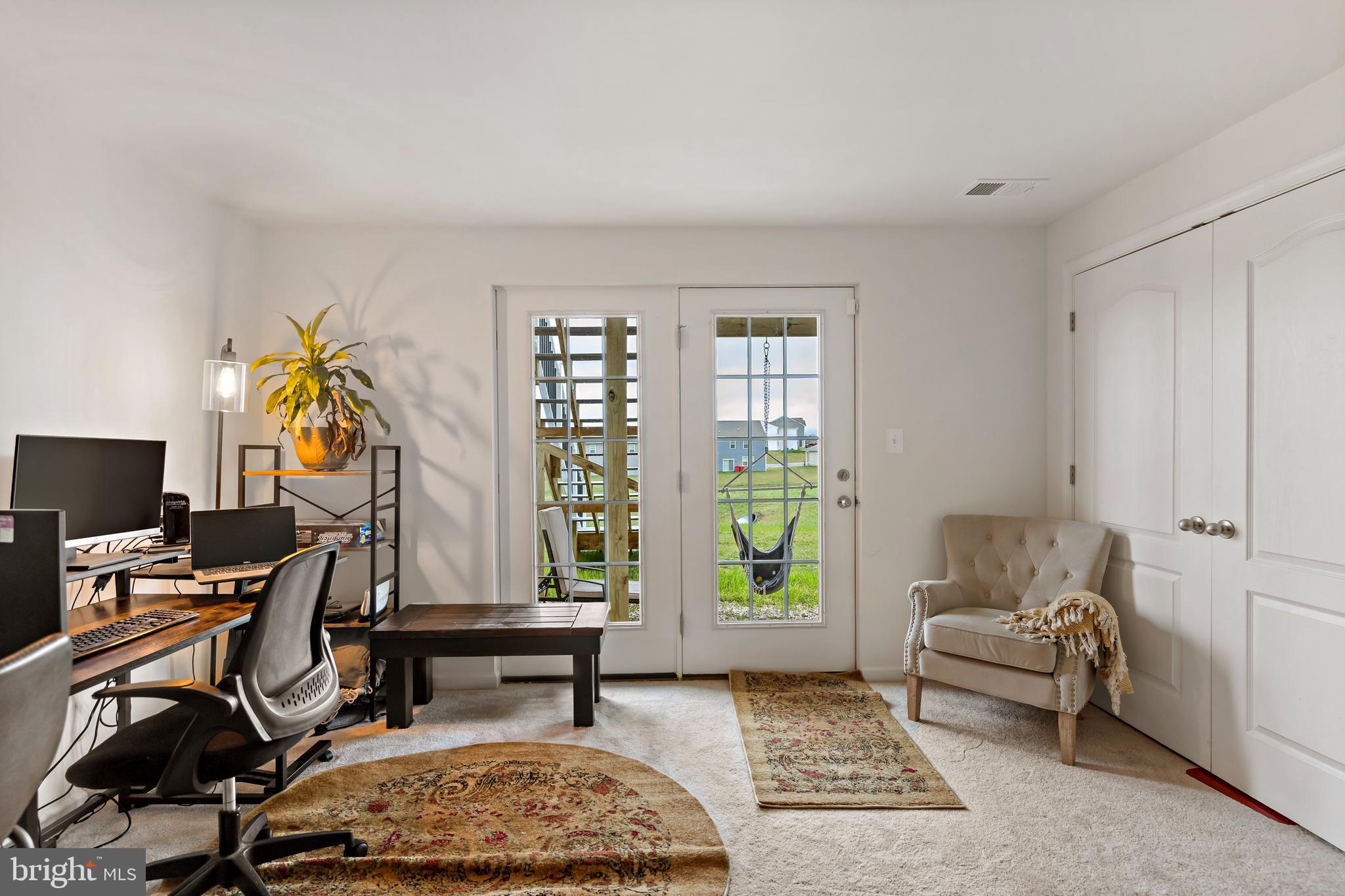 TOWNES AT TATE MANOR - Residential