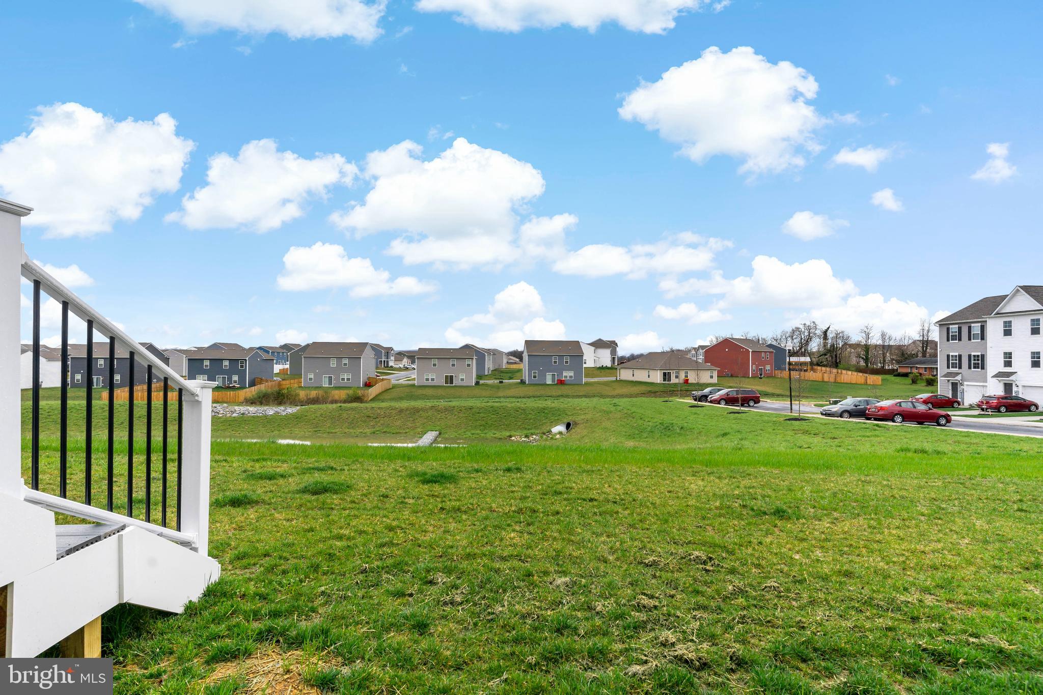 TOWNES AT TATE MANOR - Residential