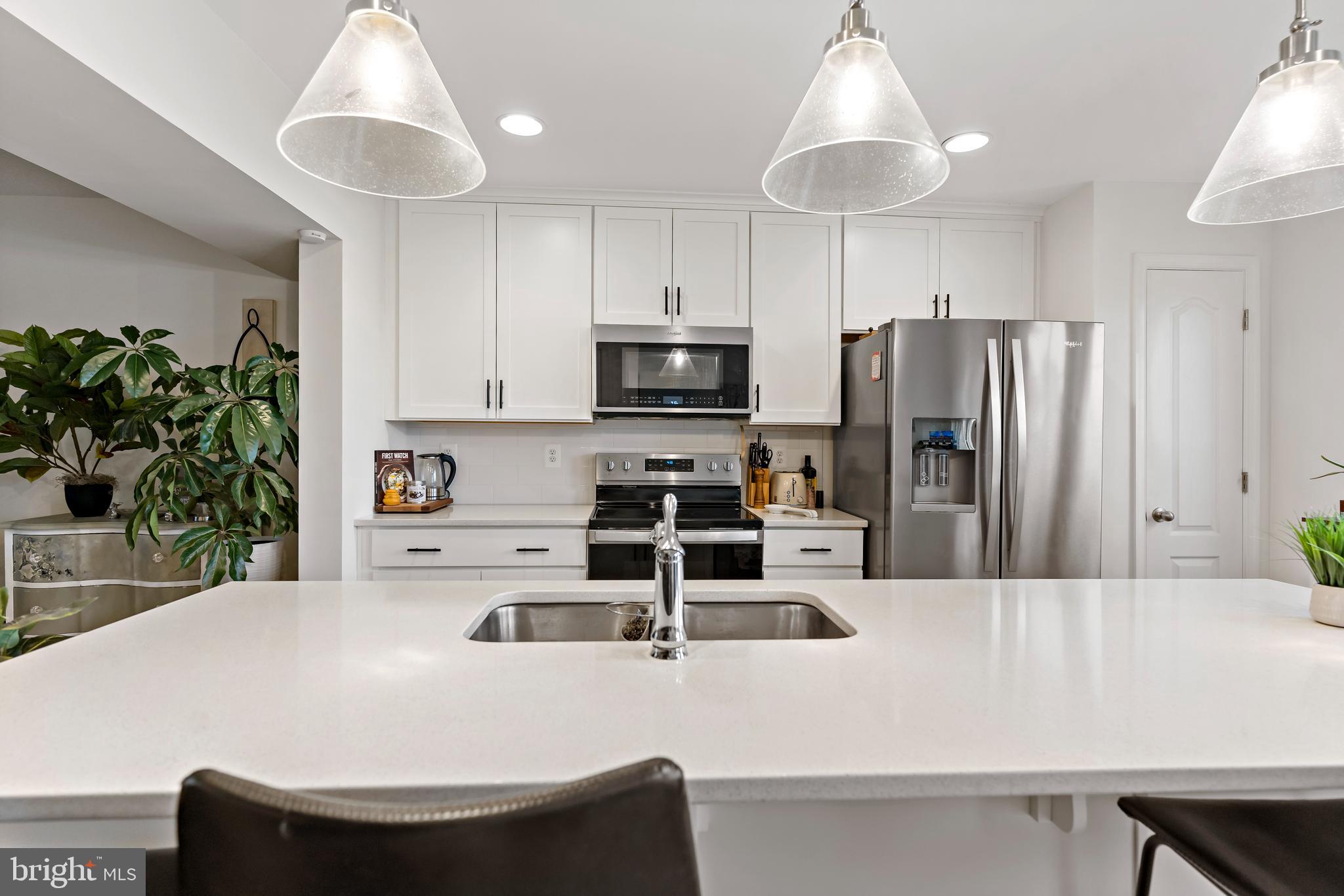 TOWNES AT TATE MANOR - Residential