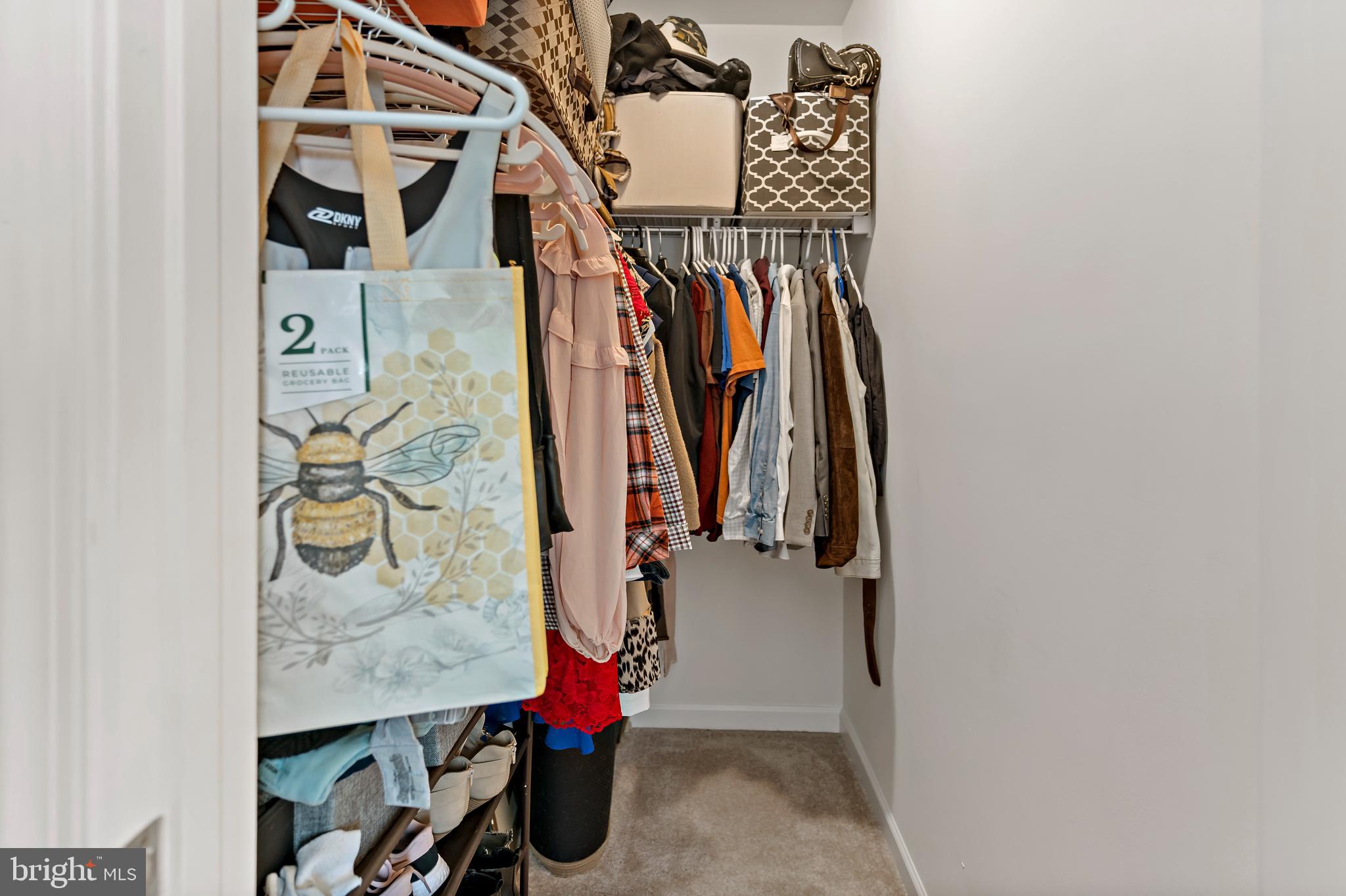 TOWNES AT TATE MANOR - Residential