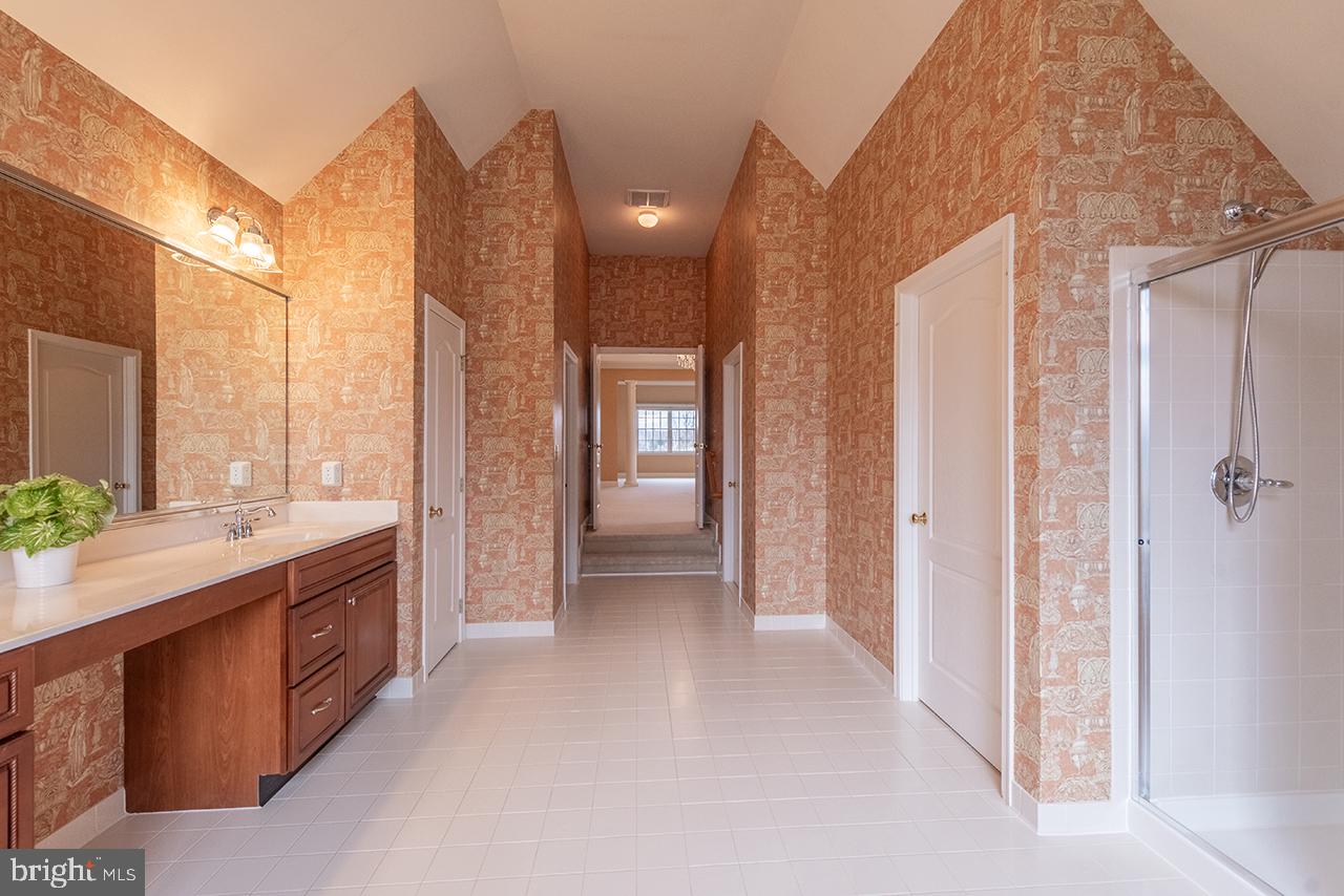 SHENSTONE - Residential