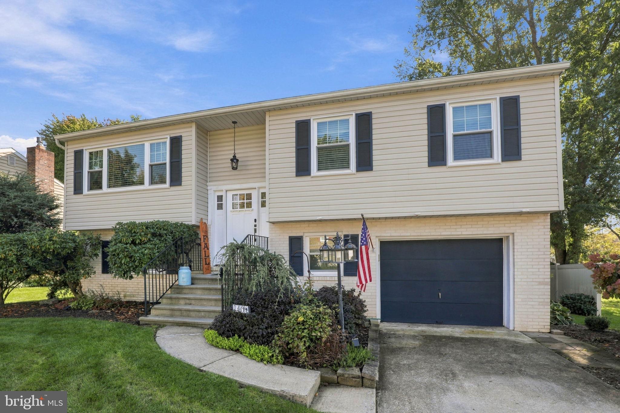 140 W WILSON AVENUE W