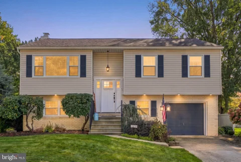 140 W Wilson Avenue W, Wernersville, PA 19565 - #: PABK2079312