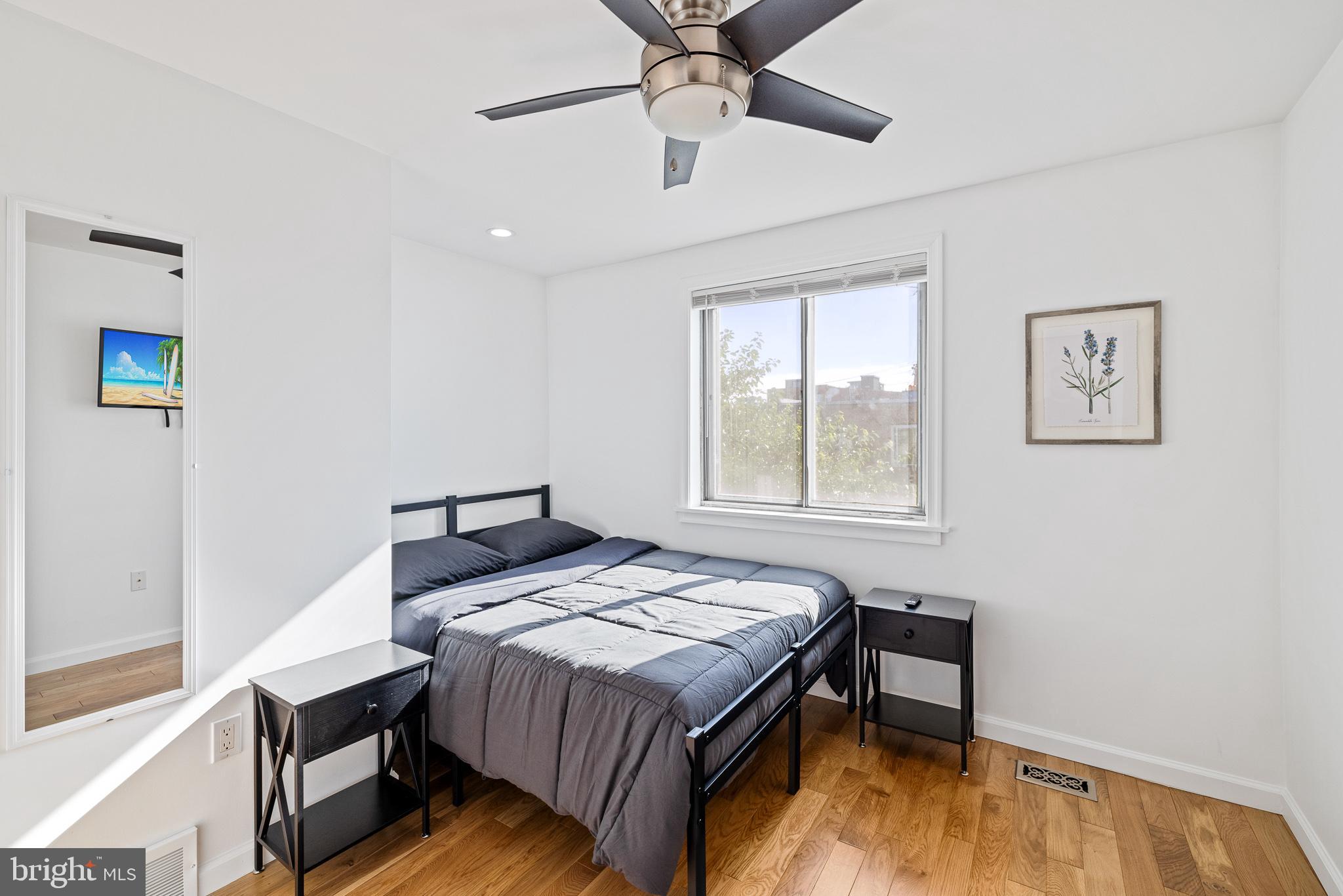 POPLAR - Residential Lease