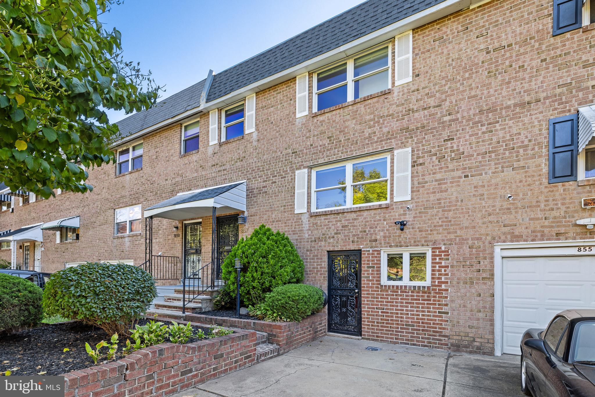 POPLAR - Residential Lease