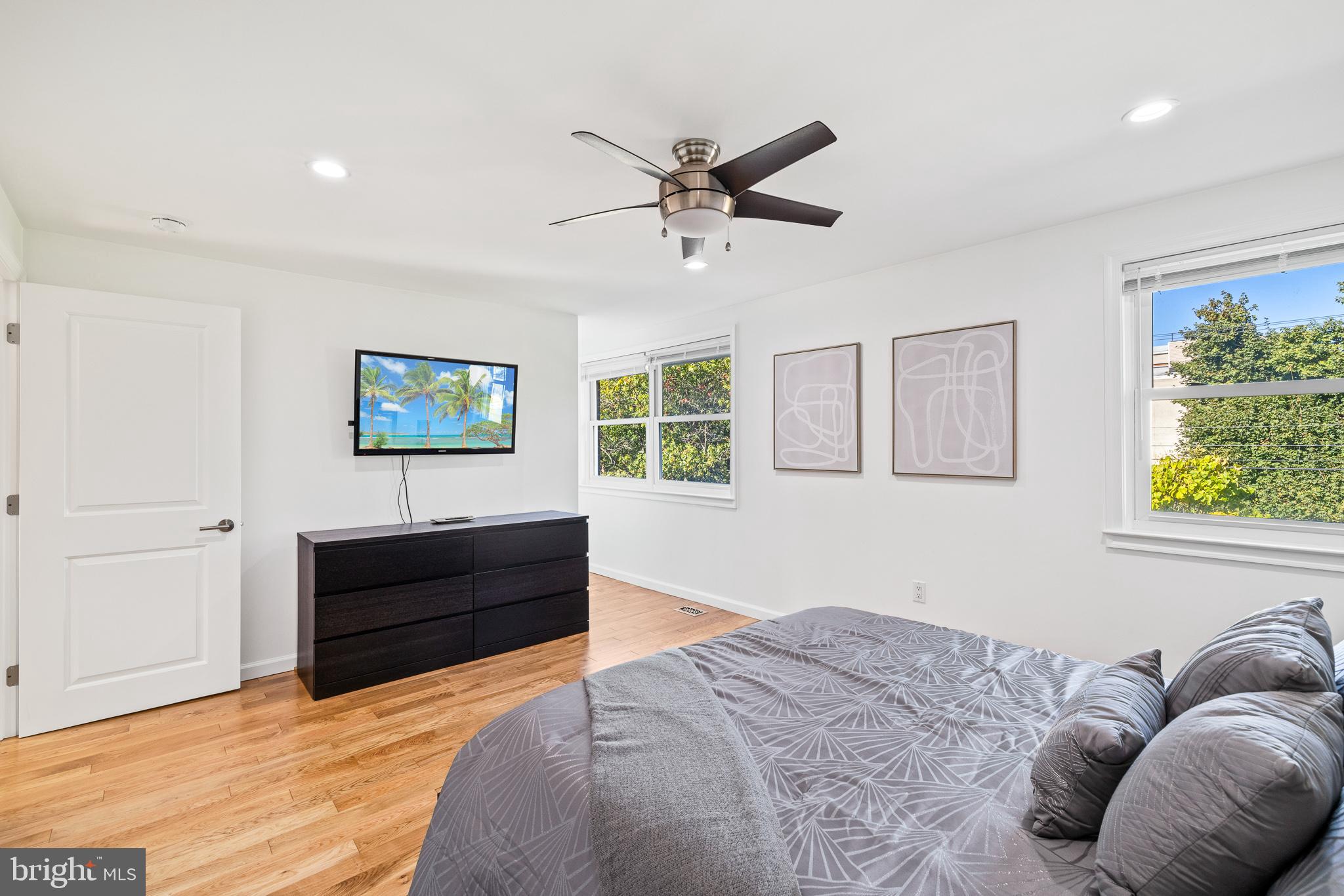 POPLAR - Residential Lease