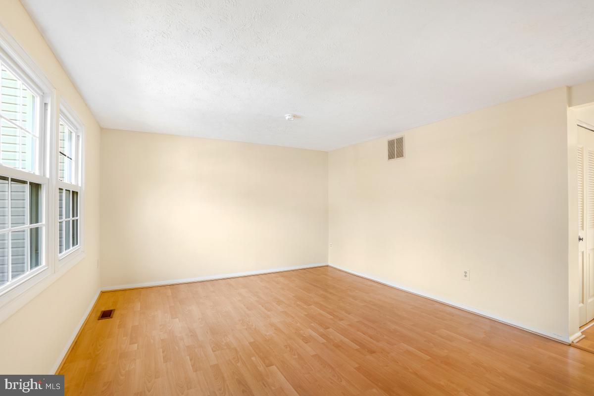 DUFIEF MILL - Residential