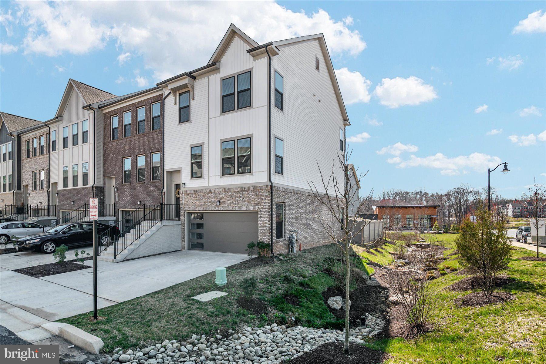 WATERSHED - Residential Lease