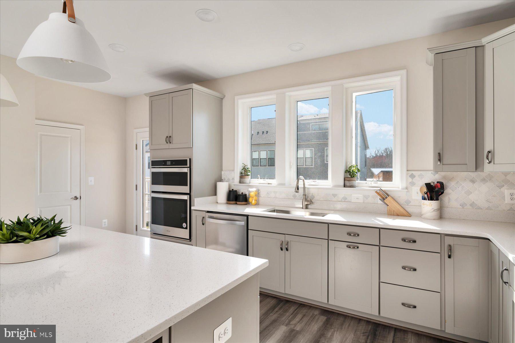 WATERSHED - Residential Lease