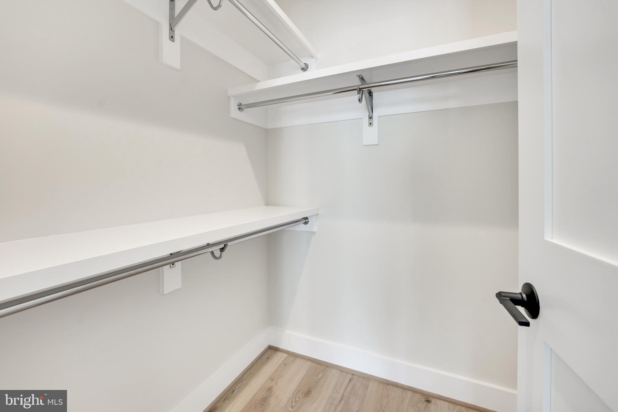 LEEWAY GARDENS - Residential