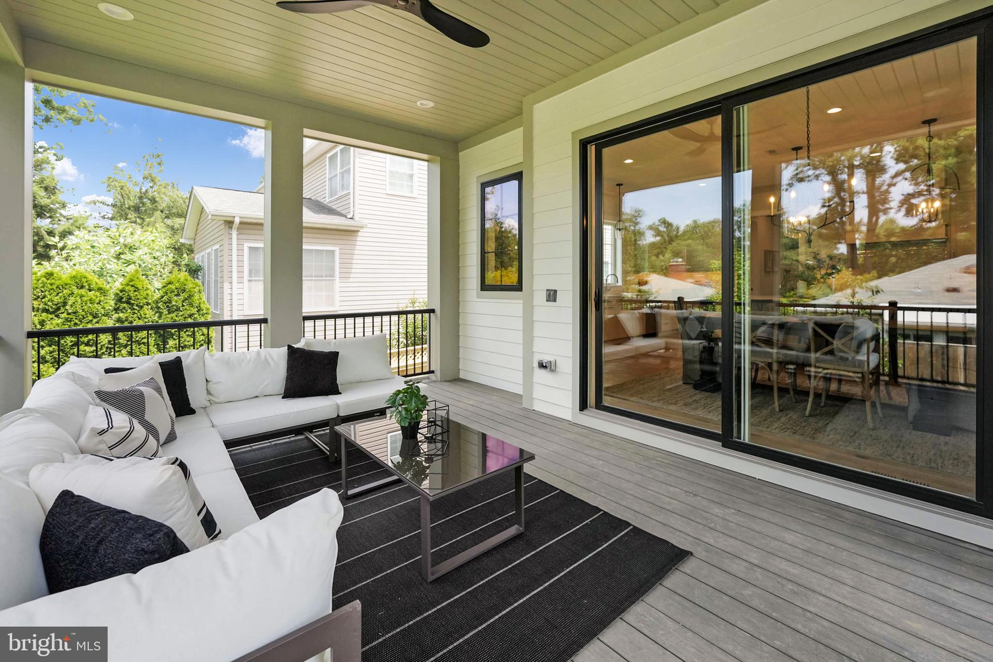 LEEWAY GARDENS - Residential