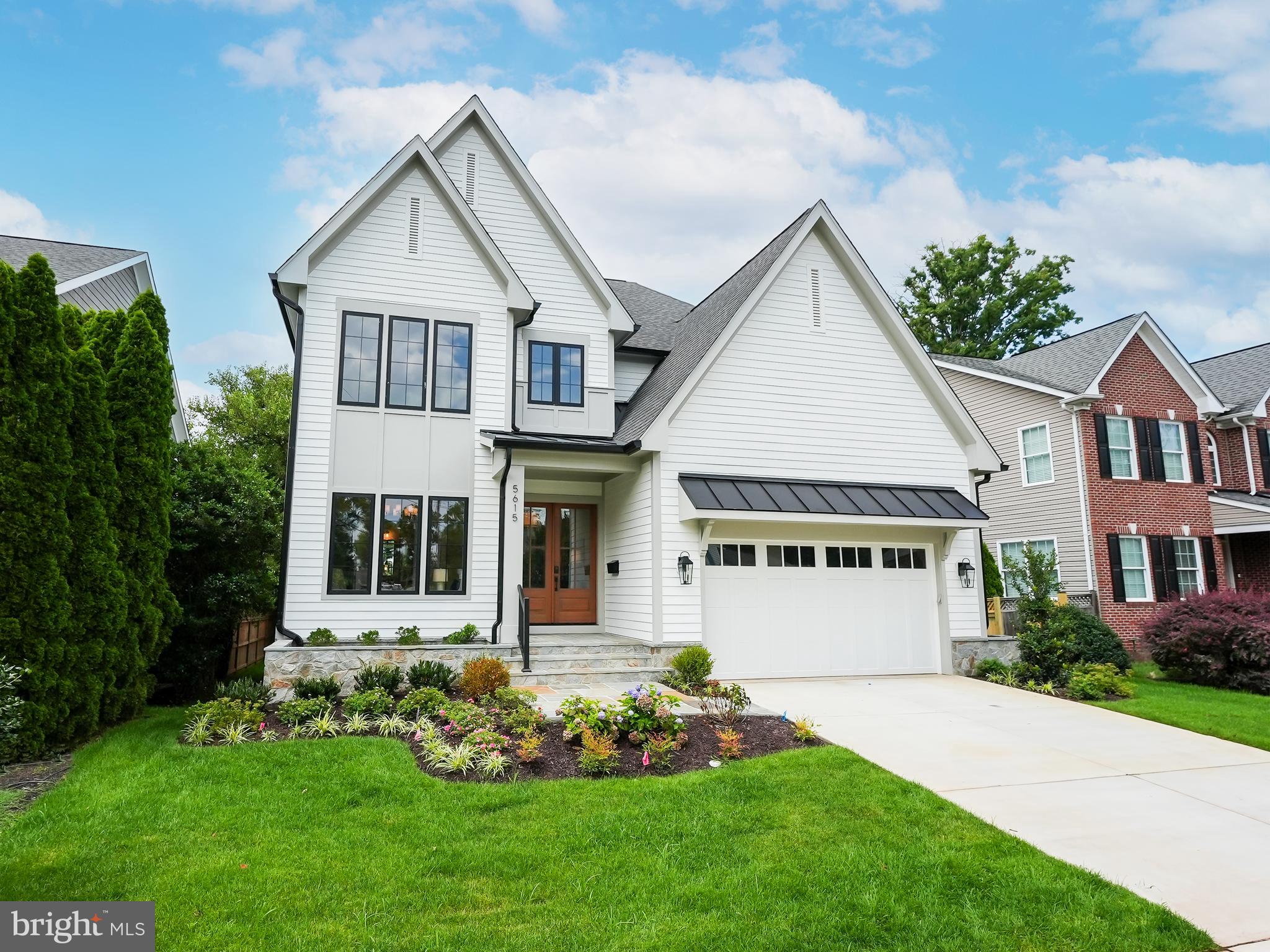 LEEWAY GARDENS - Residential