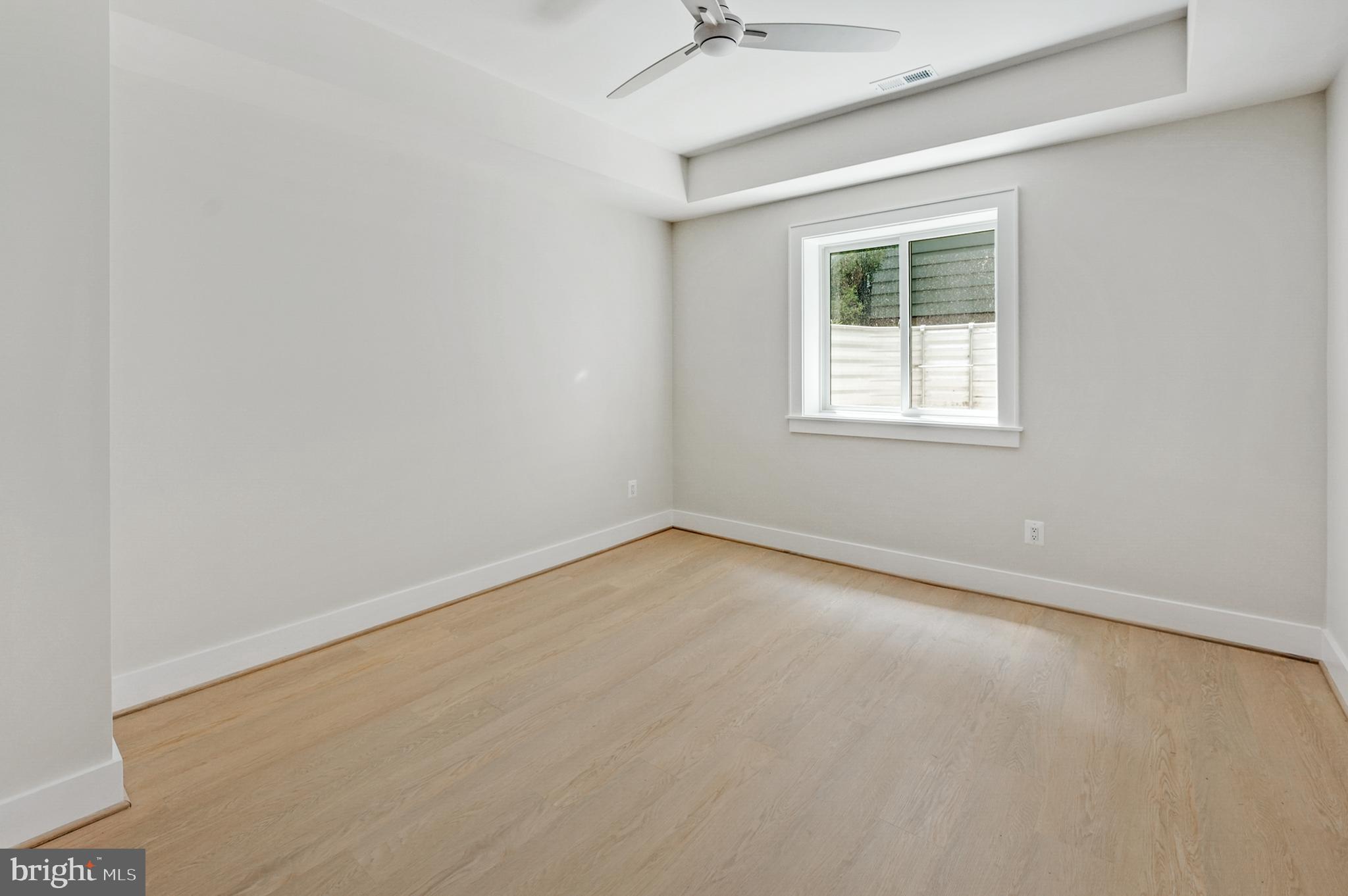 LEEWAY GARDENS - Residential