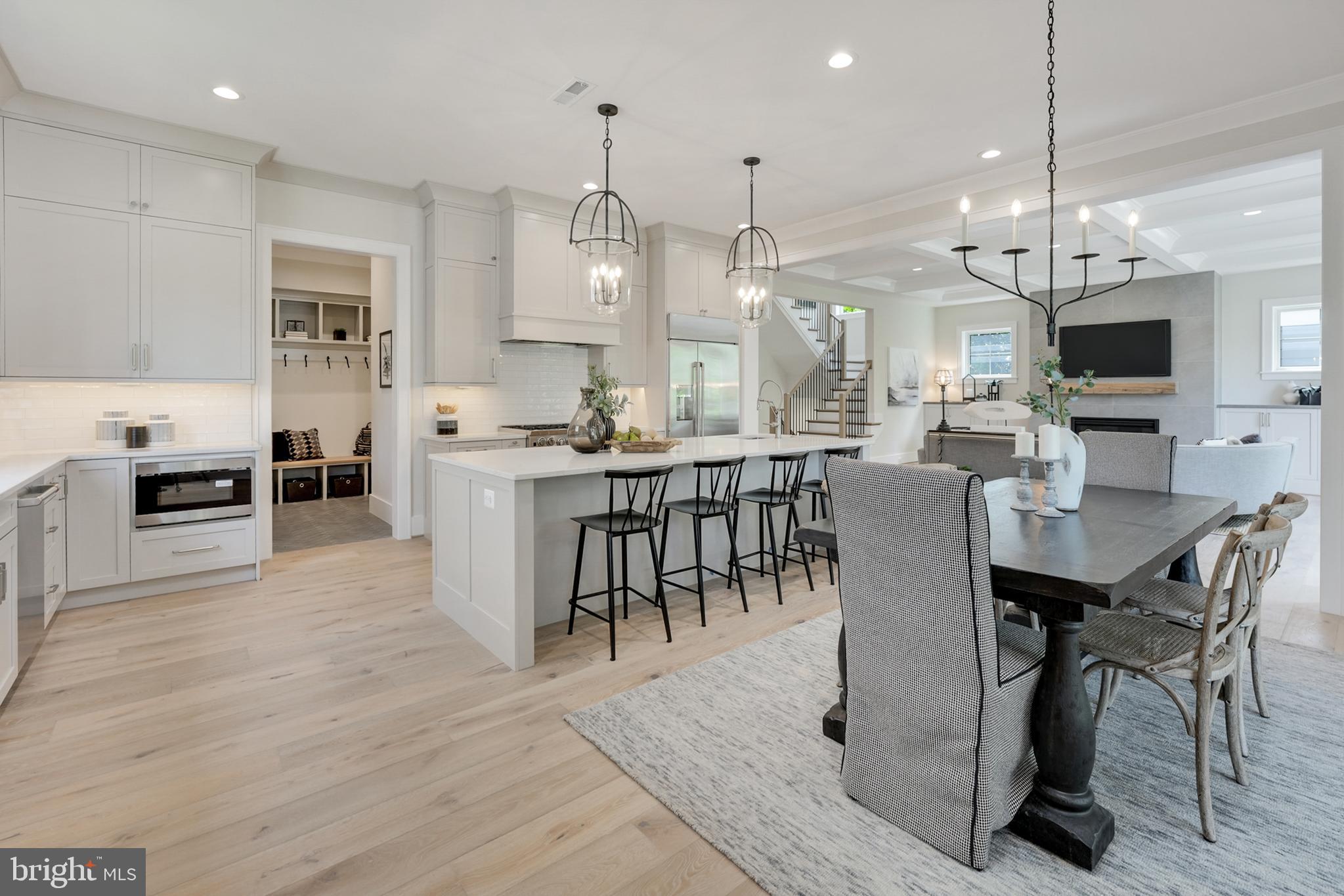 LEEWAY GARDENS - Residential