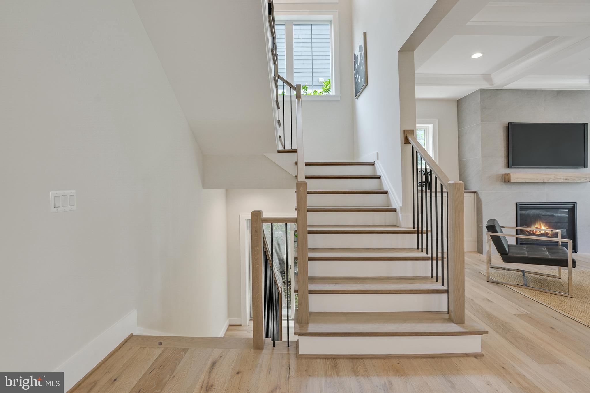 LEEWAY GARDENS - Residential