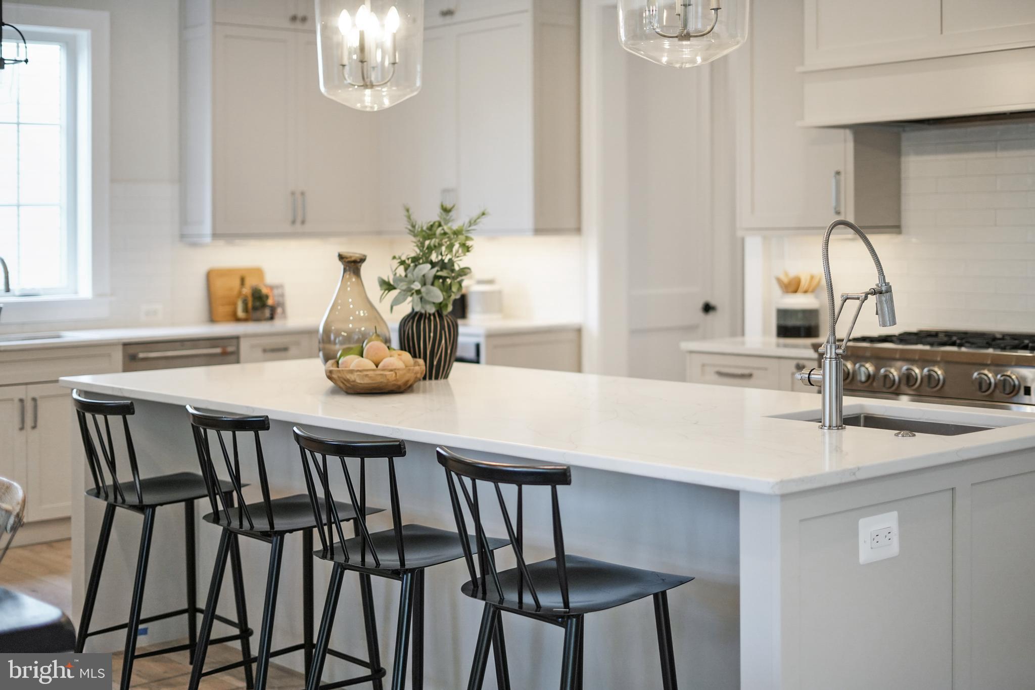 LEEWAY GARDENS - Residential