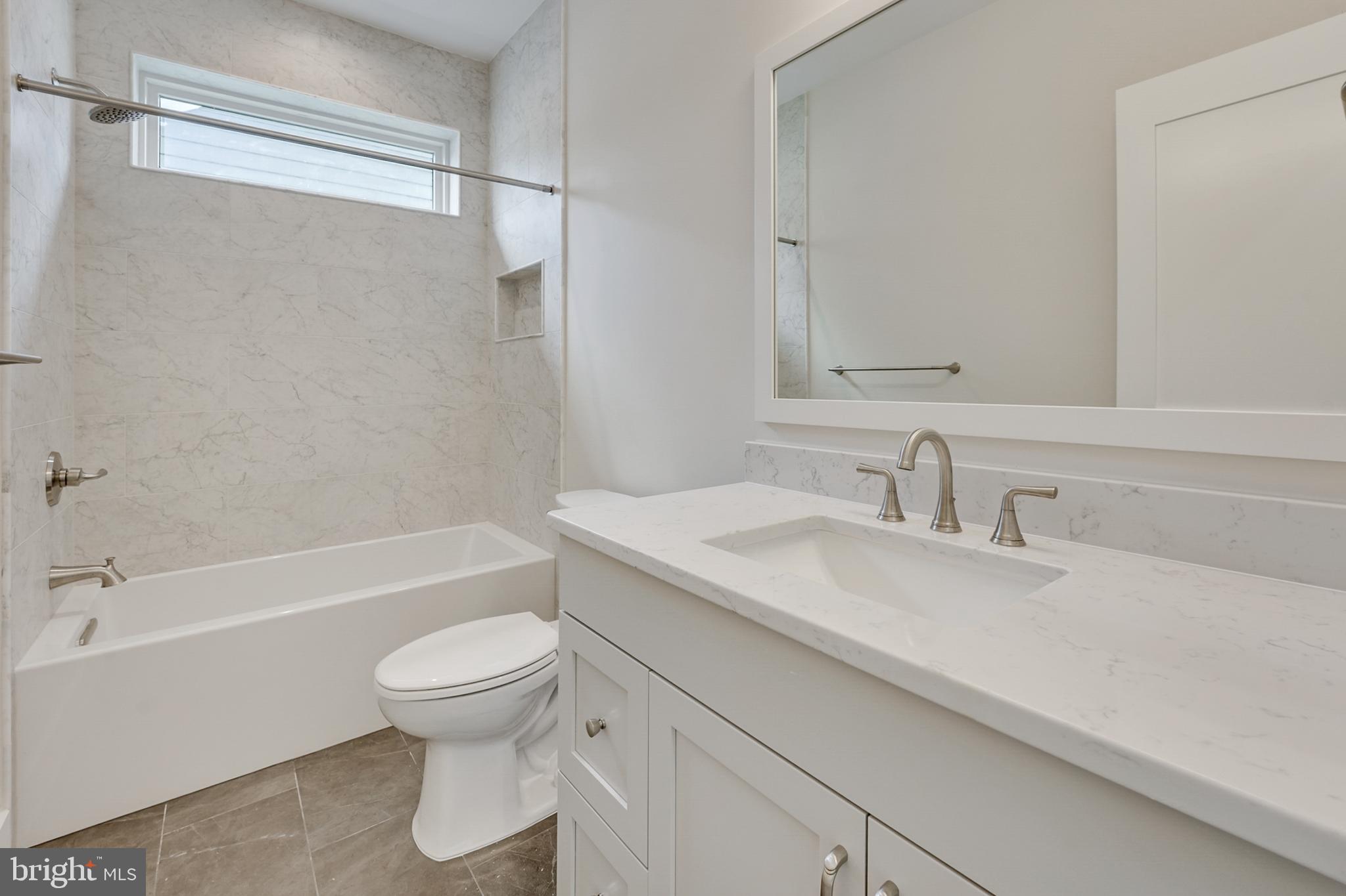 LEEWAY GARDENS - Residential