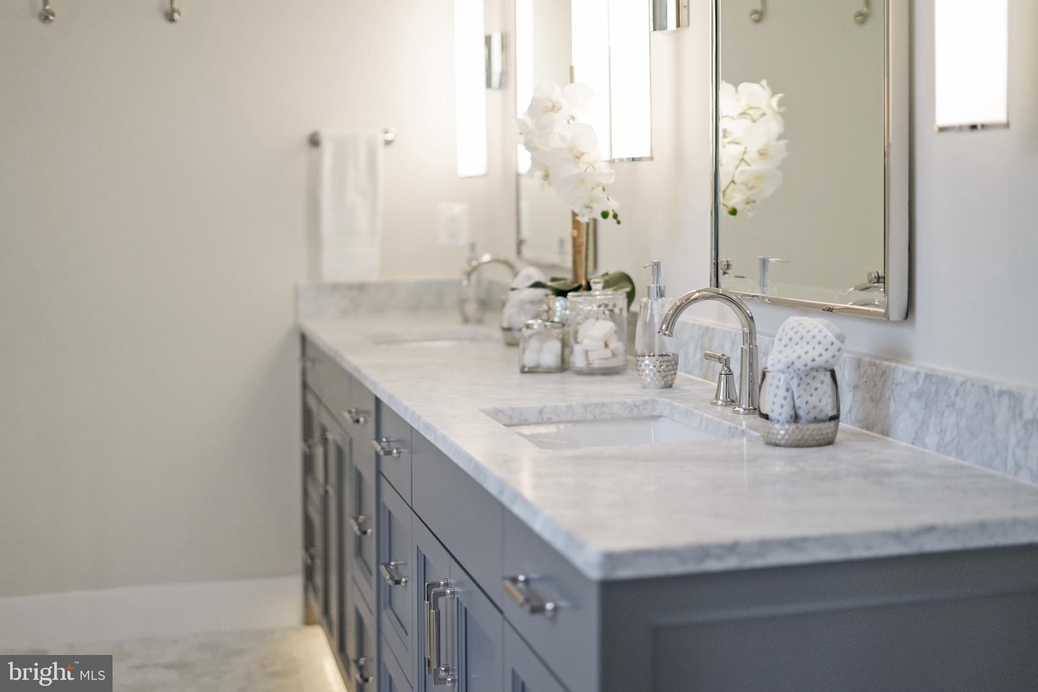 LEEWAY GARDENS - Residential