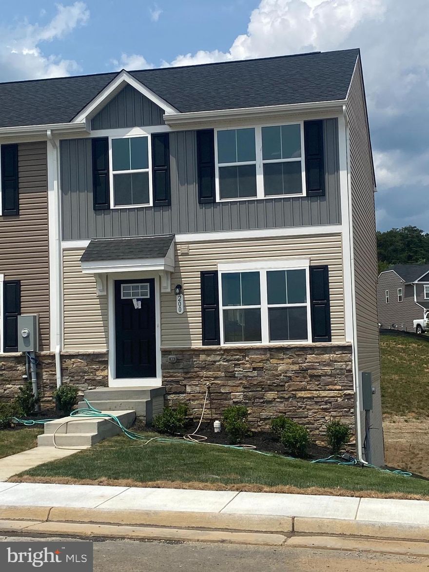 New construction - end of row townhouse!